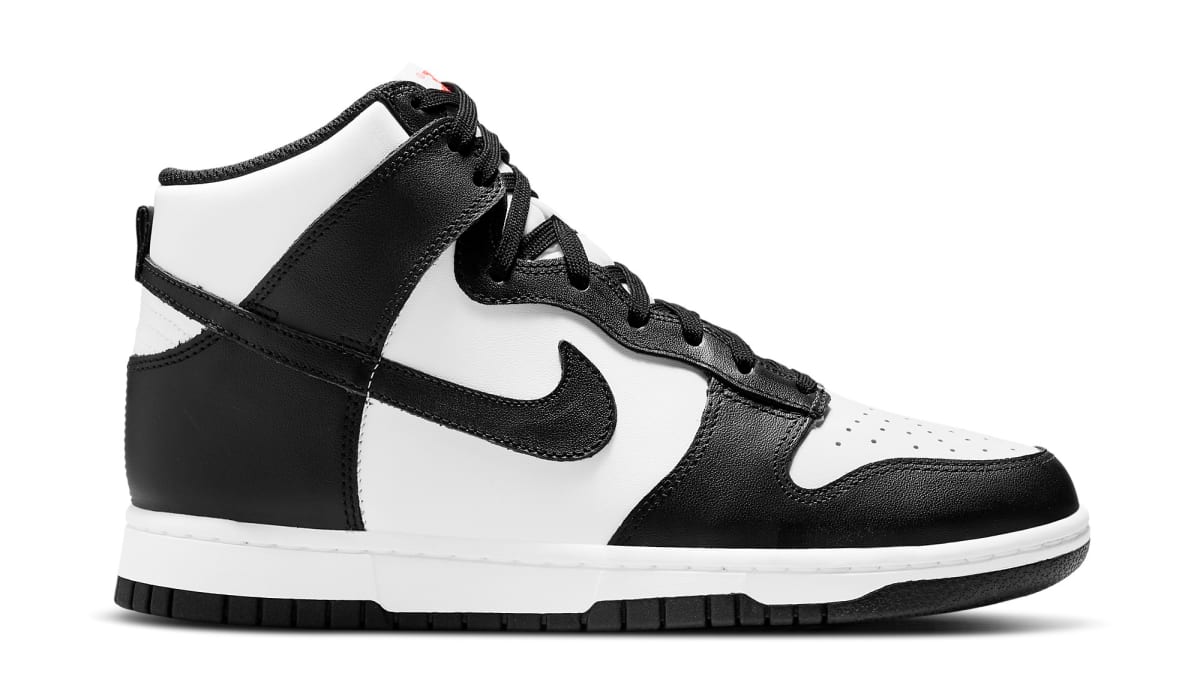 hibbett sports black and white dunks