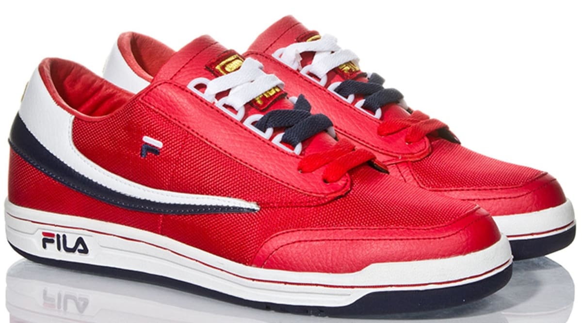 fila red white blue