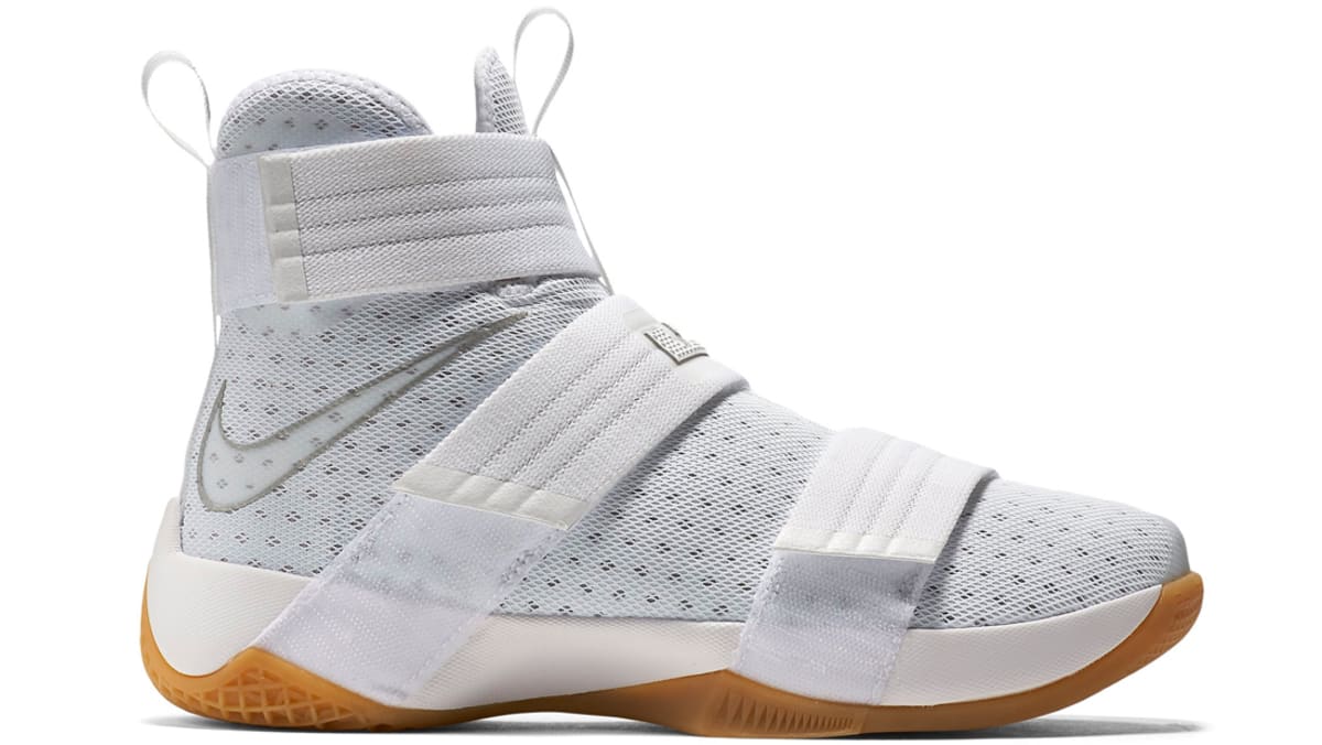 lebron soldier 10 all white