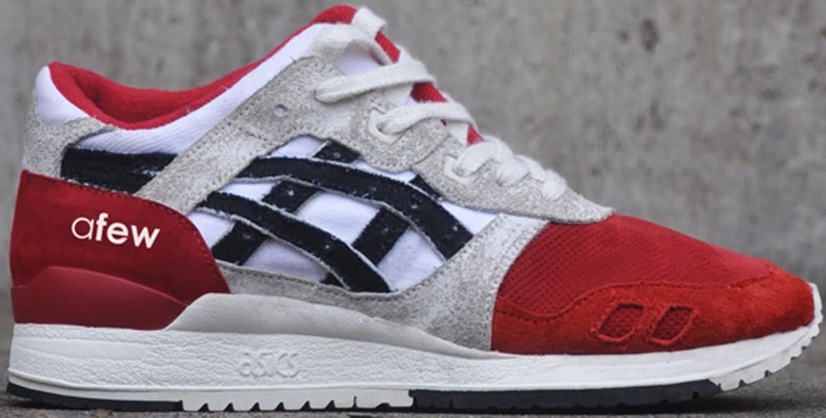 red and black asics gel lyte iii