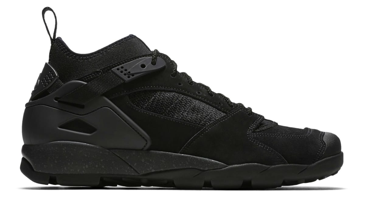 air revaderchi black