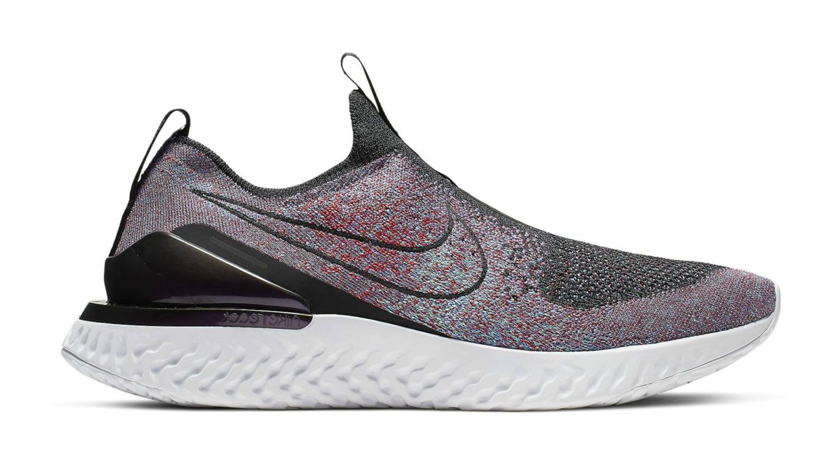 nike phantom react black and gold
