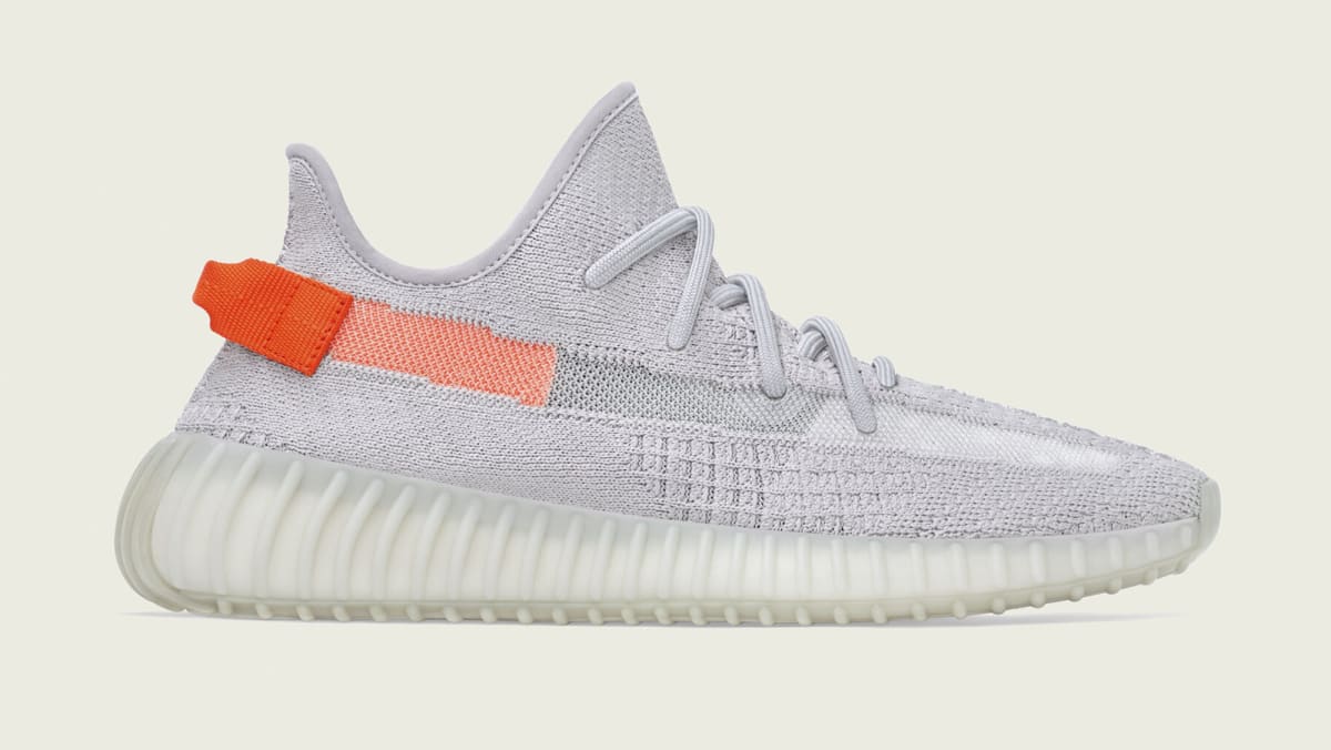 yeezy boost 350 v2 tail light snipes