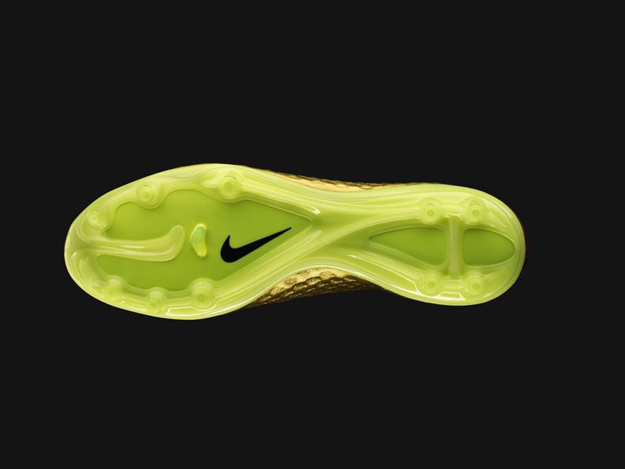 Neymar to wear new Nike Gold Hypervenoms for Brazil World Cup