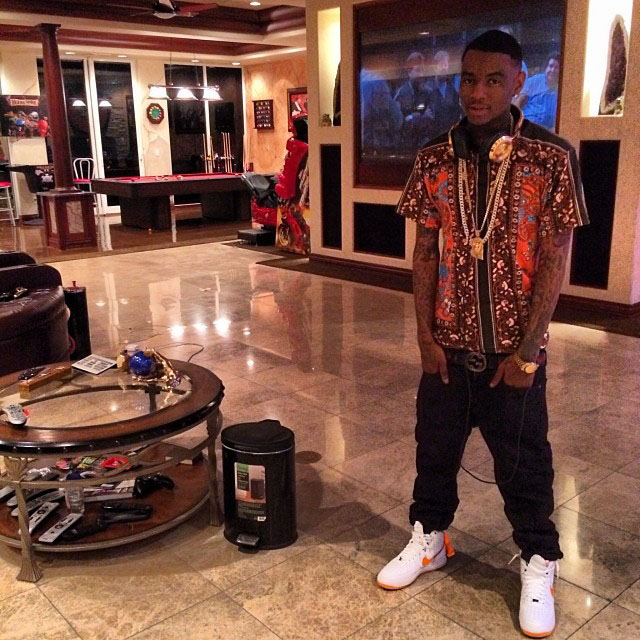 Soulja Boy wearing Nike Air Force 1 High