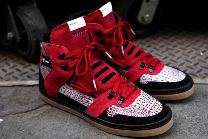 adidas Originals Blue Hardland Red Croc (2)