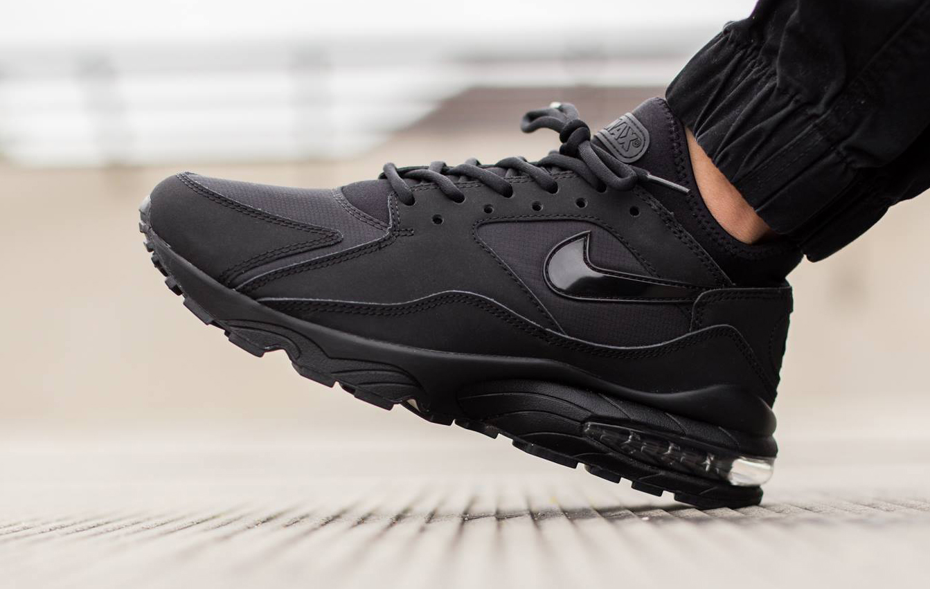 air max all black