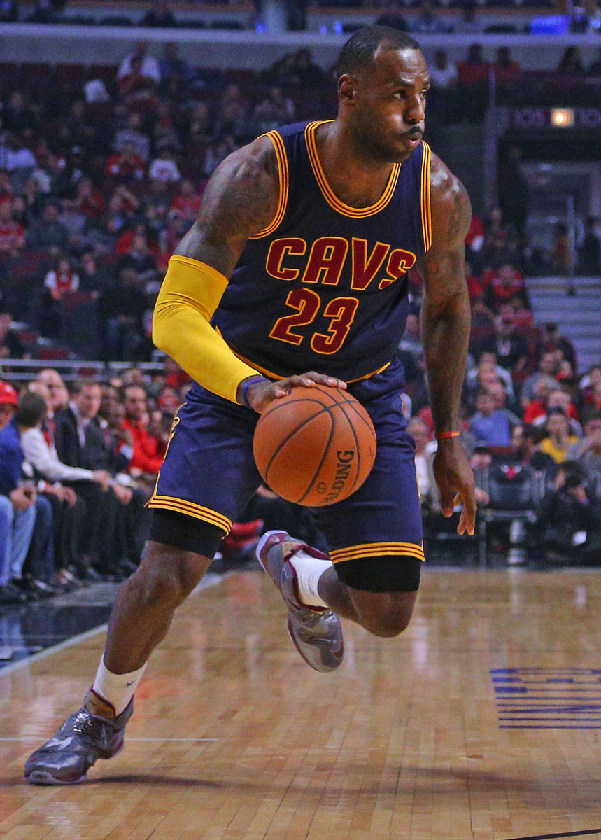 lebron 13 opening night