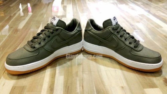 Supreme x Nike Air Force 1 Low - 30th Anniversary - Olive | Sole Collector