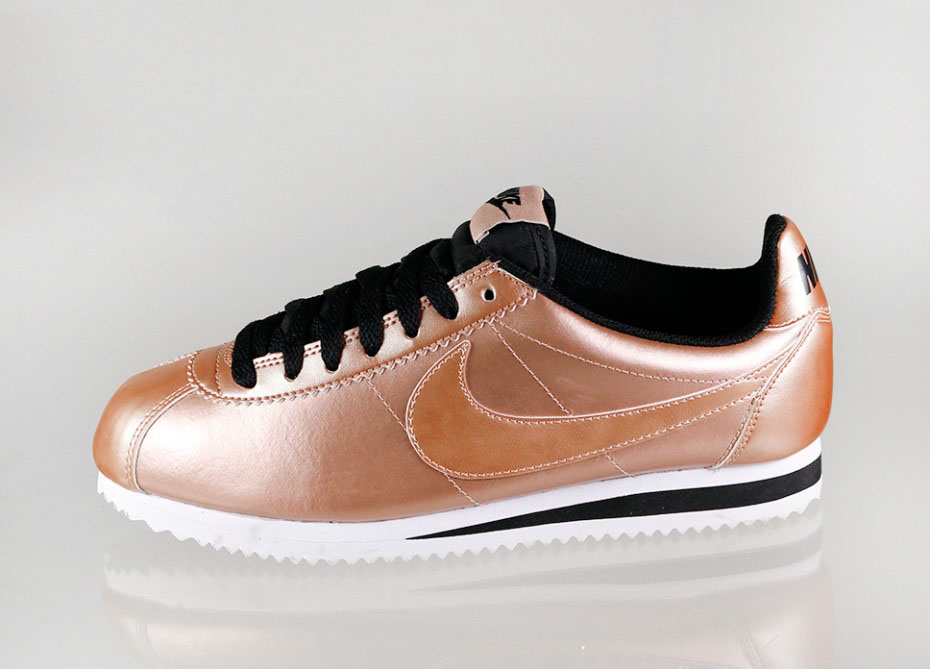 nike cortez bronze