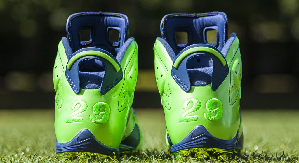 Earl Thomas' Air Jordan VI 6 Seahawks PE Cleats (2)