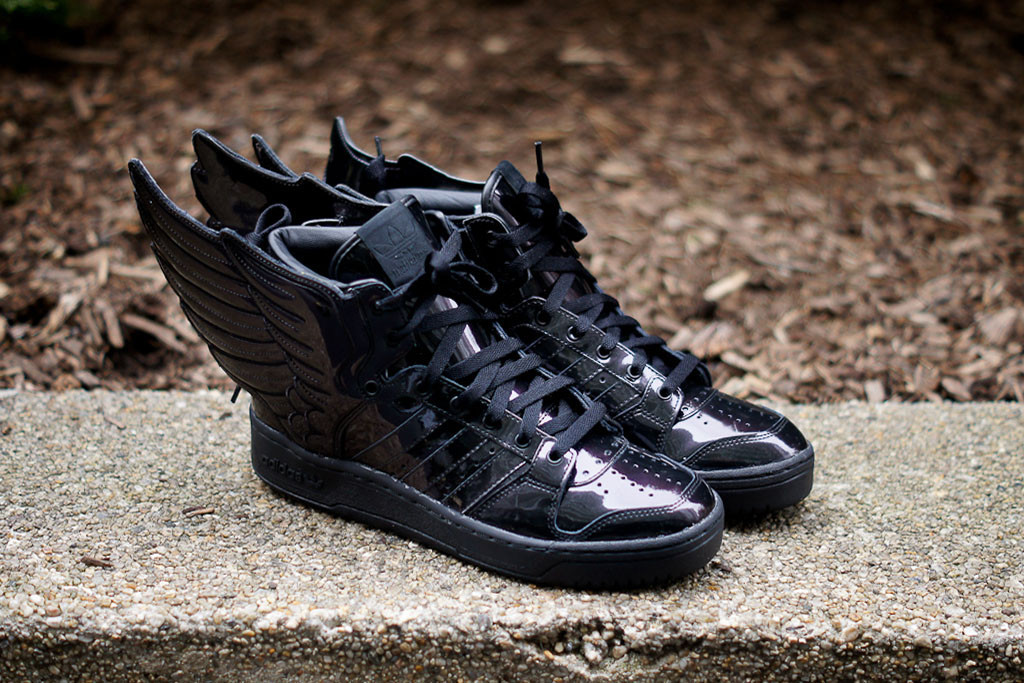 adidas jeremy scott wings black