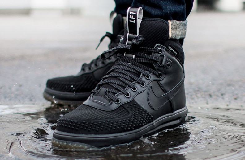 nike lunar winter boots