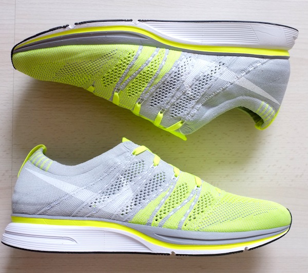 nike flyknit trainer volt white