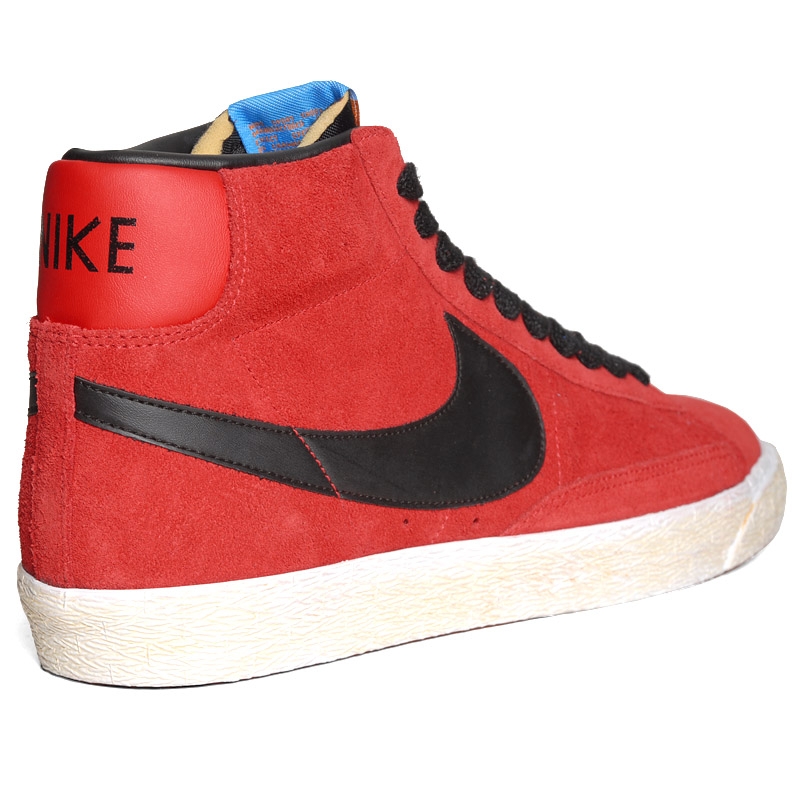 red and black nike blazers