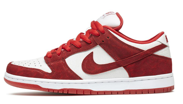 vintage nike red 2003 valentines