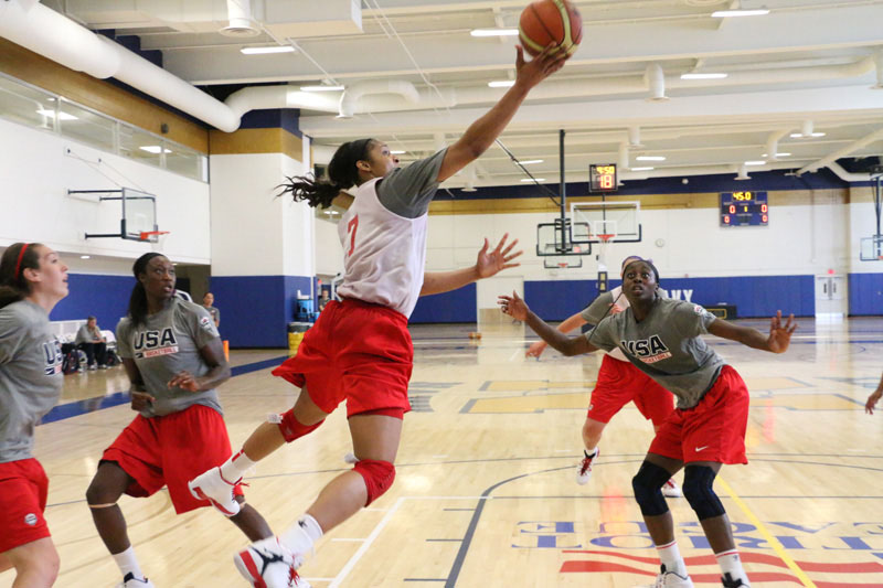 Maya Moore wearing Air Jordan XX9 29 USA PE (2)