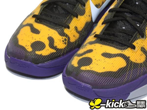 Kobe 7 poison on sale dart frog lakers