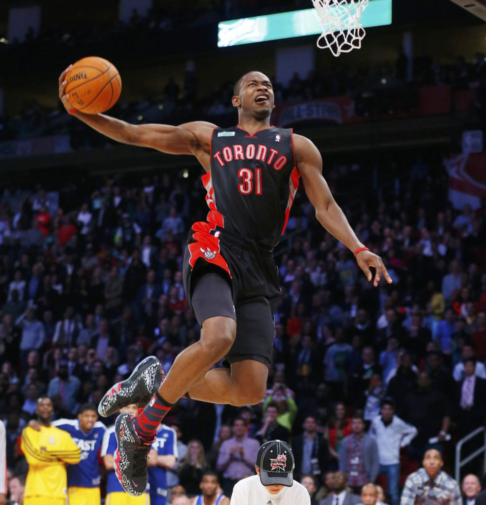 Terrence Ross wearing Nike Air Max Barkley Posite Area 72