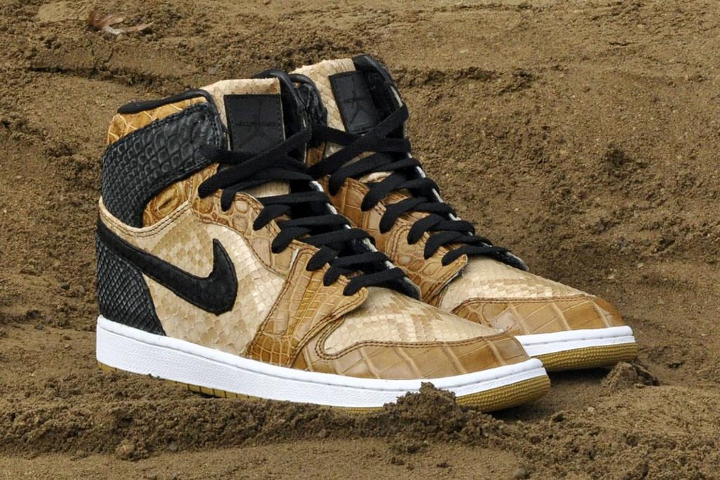 Air Jordan 1 Desert Storm by JBF Customs (5)