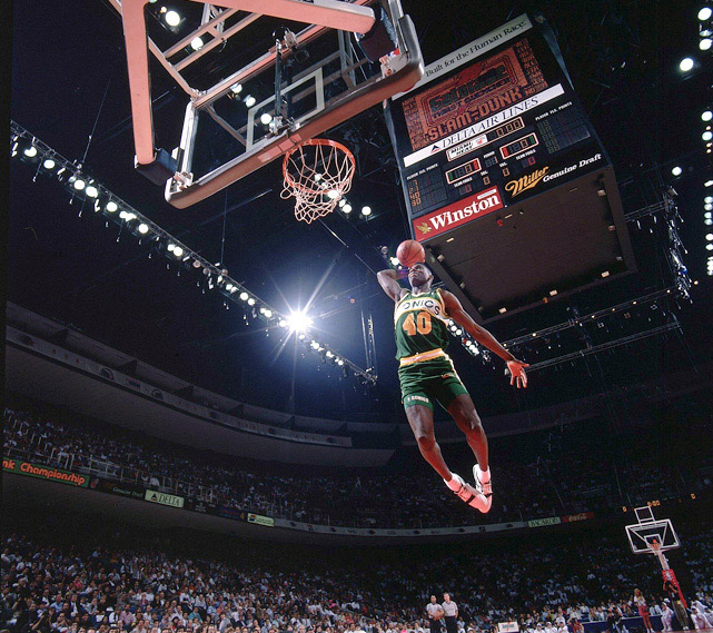 Shawn Kemp of the Seattle SuperSonics dunks during the 1997 All-Star