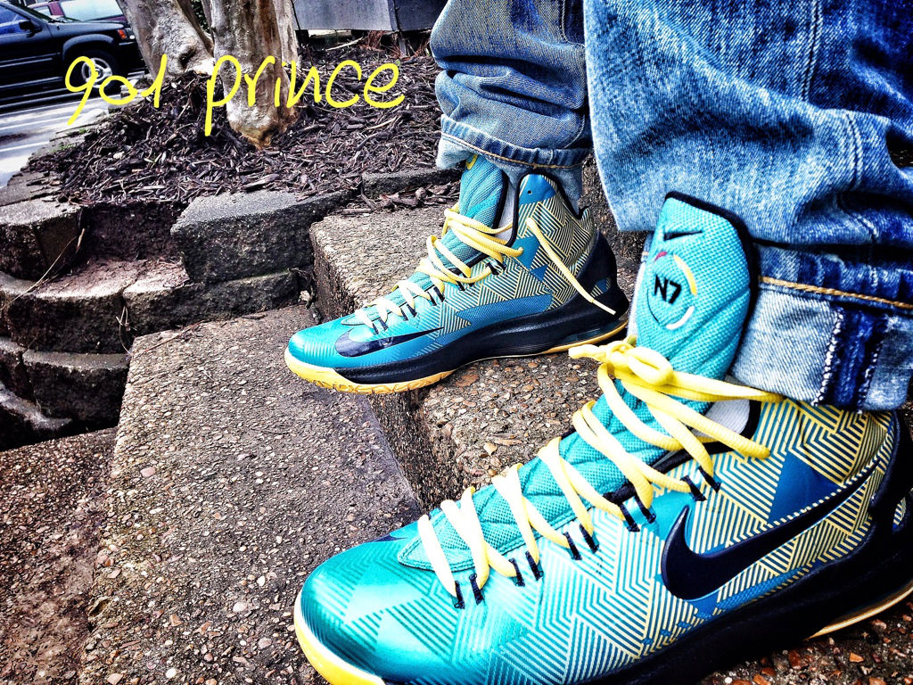 Nike KD V N7 On-Foot 599294-447