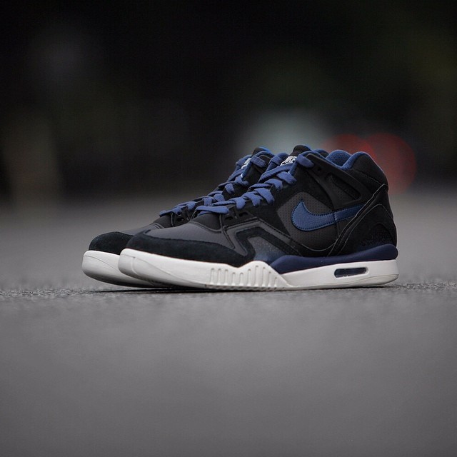 Nike Air Tech Challenge II 2 Black/Obsidian White Sole (4)