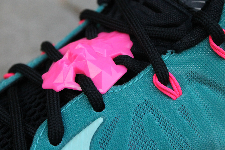 Lebron xi south store beach