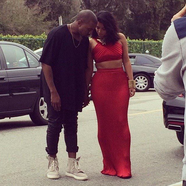 Kanye West wearing adidas Yeezy Sneakers (11)