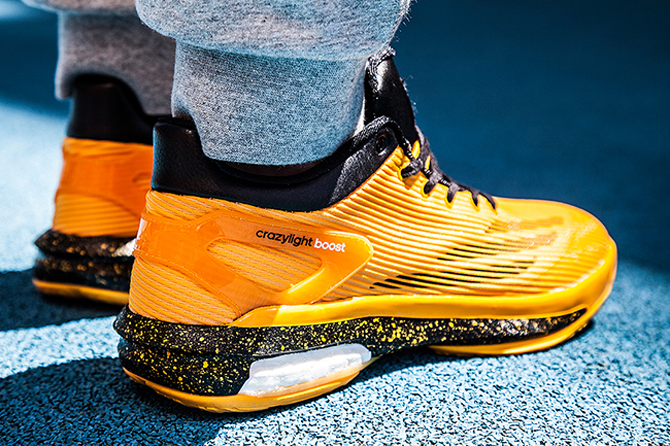 adidas crazylight boost 2015 jeremy lin