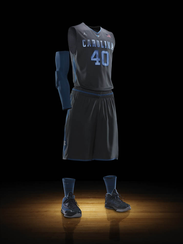 Nike Hyper Elite Platinum 2012 - University of North Carolina Tar Heels (1)