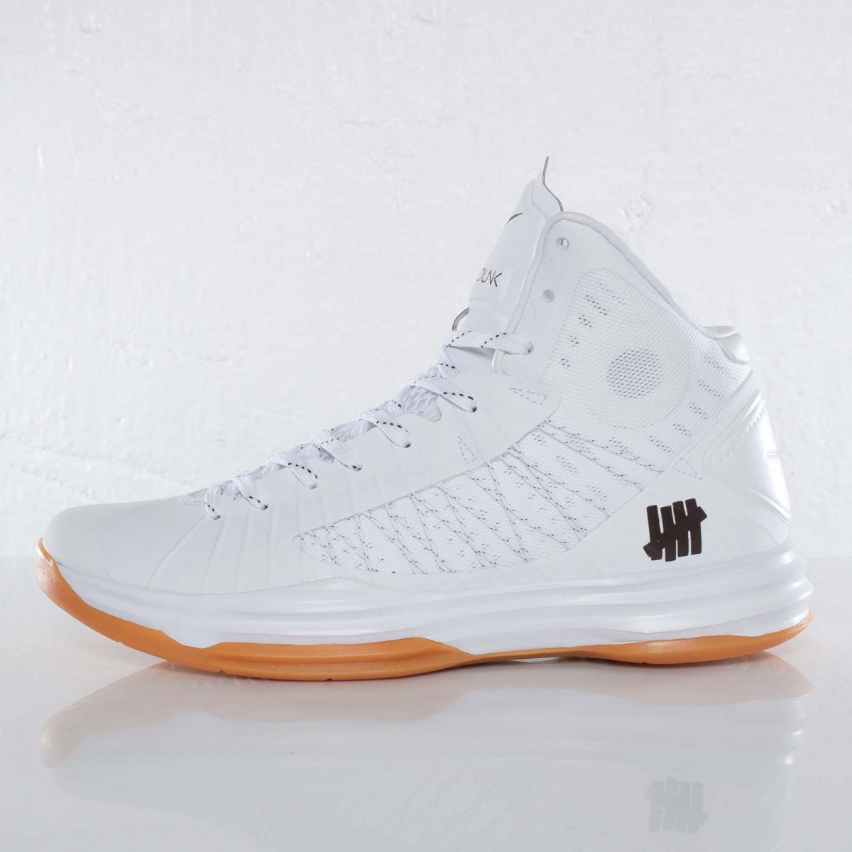 2012 nike hyperdunks