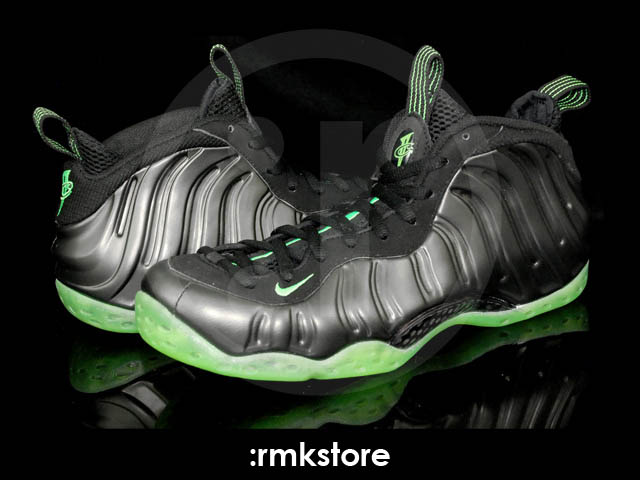 black green foamposite