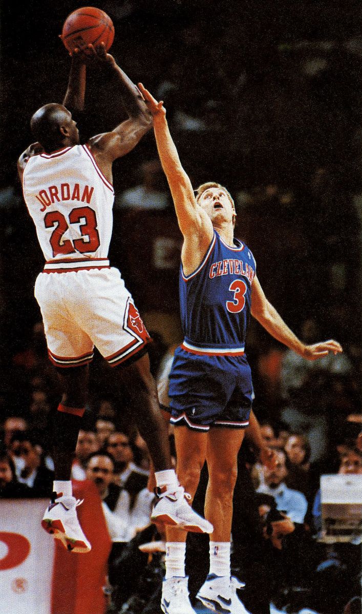 Michael Jordan in the Air Jordan VI and 