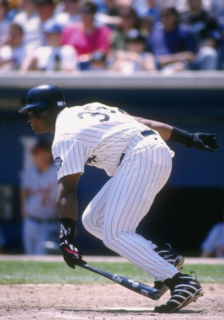 Frank Thomas Wearing Reebok Big Hurt (3)