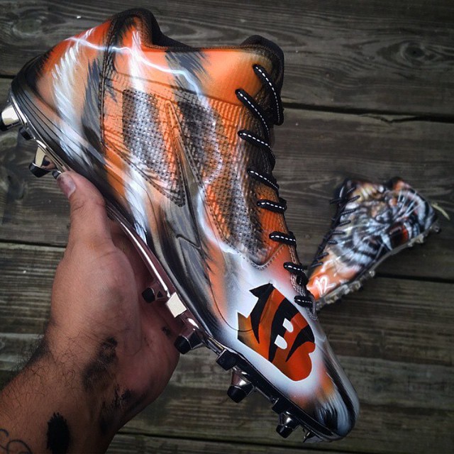 Mohamed Sanu wearing Nike Alpha Pro Mid by Dez Customs (1)