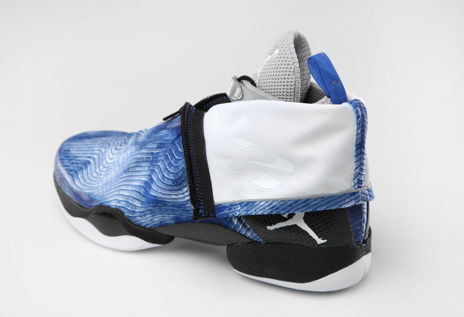 Russell Westbrook Unveils A New Air Jordan XX8 Colorway for