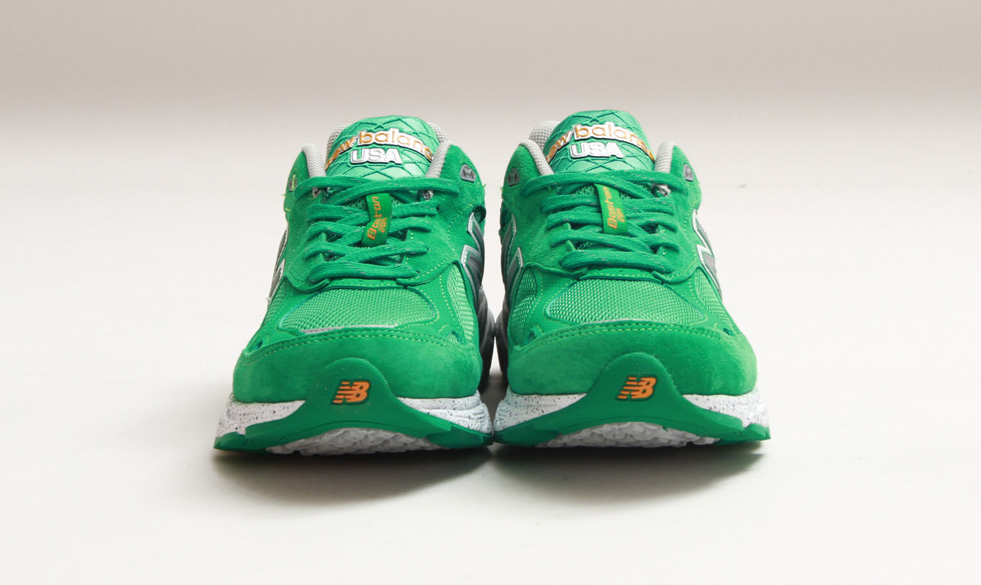 New balance 990 outlet green boston