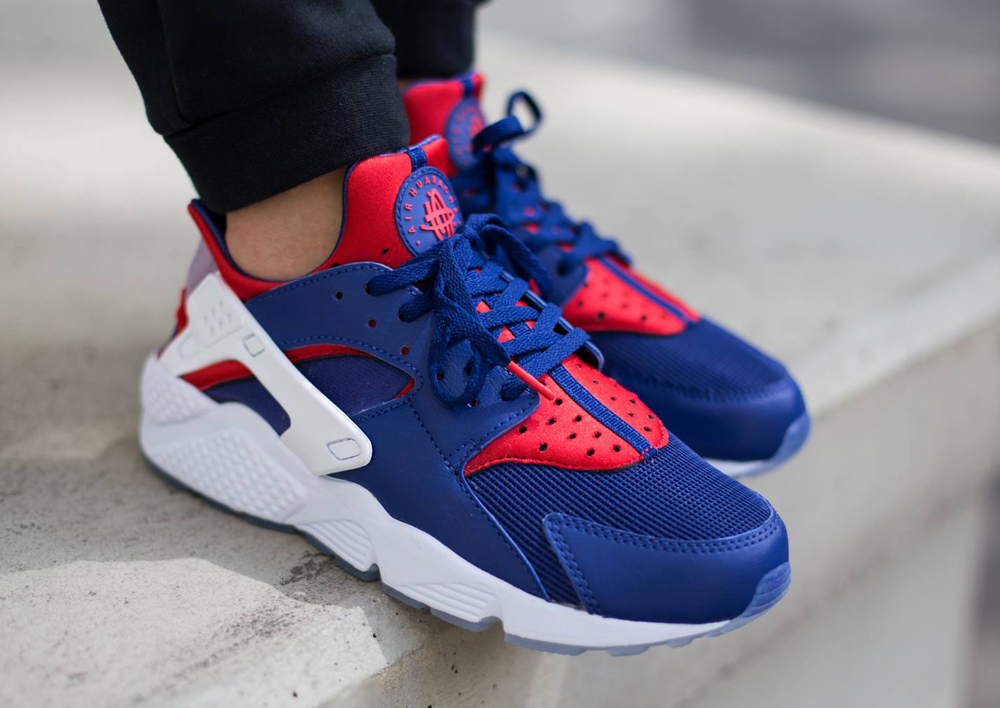 nike huarache city on feet