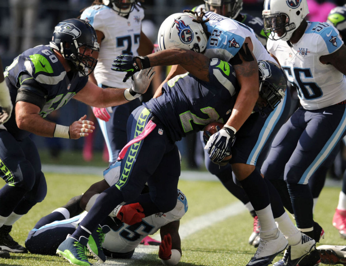 Marshawn Lynch Wears Air Jordan 12 XII PE Cleats (8)