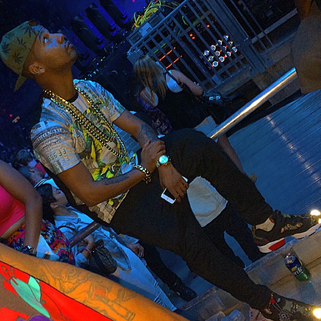 Juelz Santana wearing Reebok Insta Pump Fury