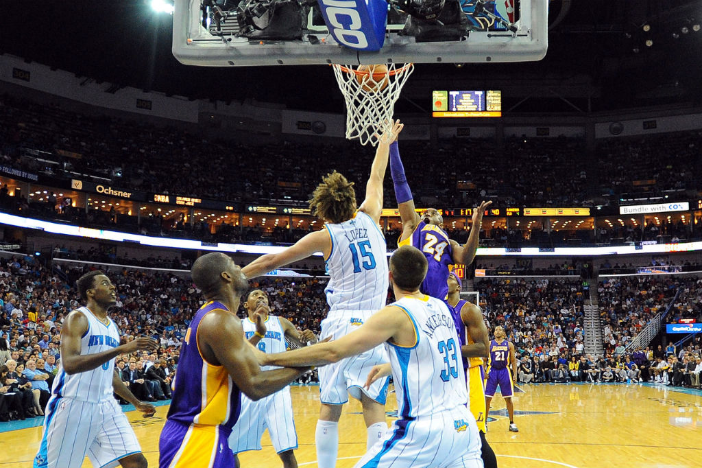 Kobe Bryant Scores 30,000th Point in the Nike Zoom Kobe VII (17)