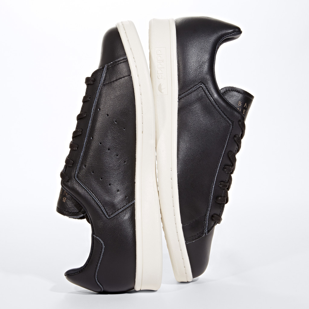 black stan smith with white sole