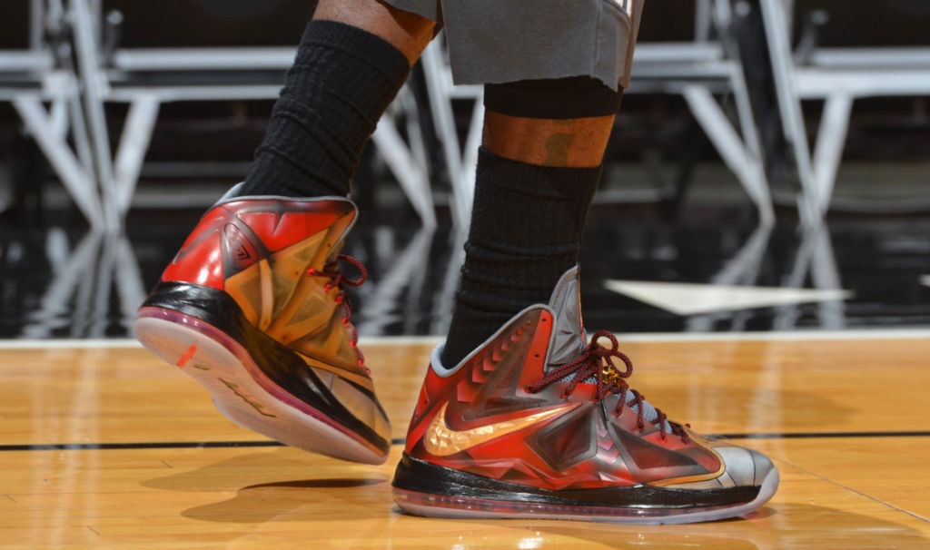 LeBron James Wears "Ironman 3" Nike LeBron X by Mache Custom Kicks (2)