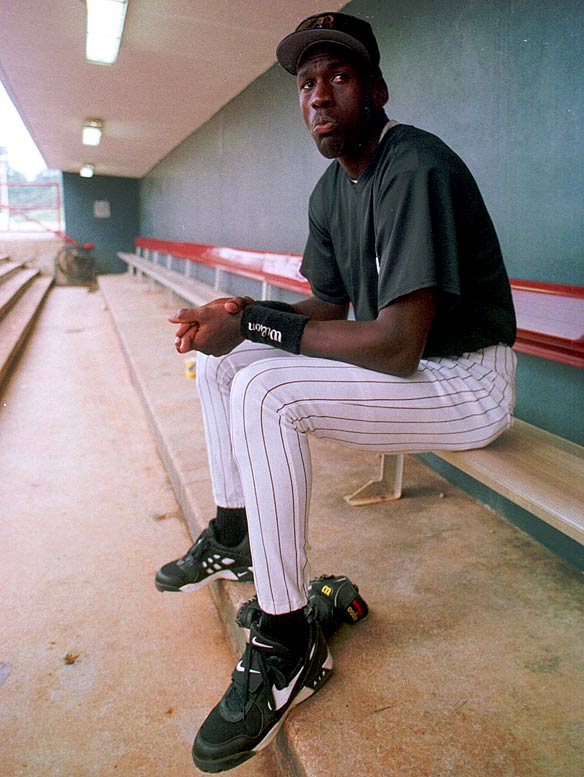 Flashback // Michael Jordan in the Air Jordan IX PE Baseball Cleat