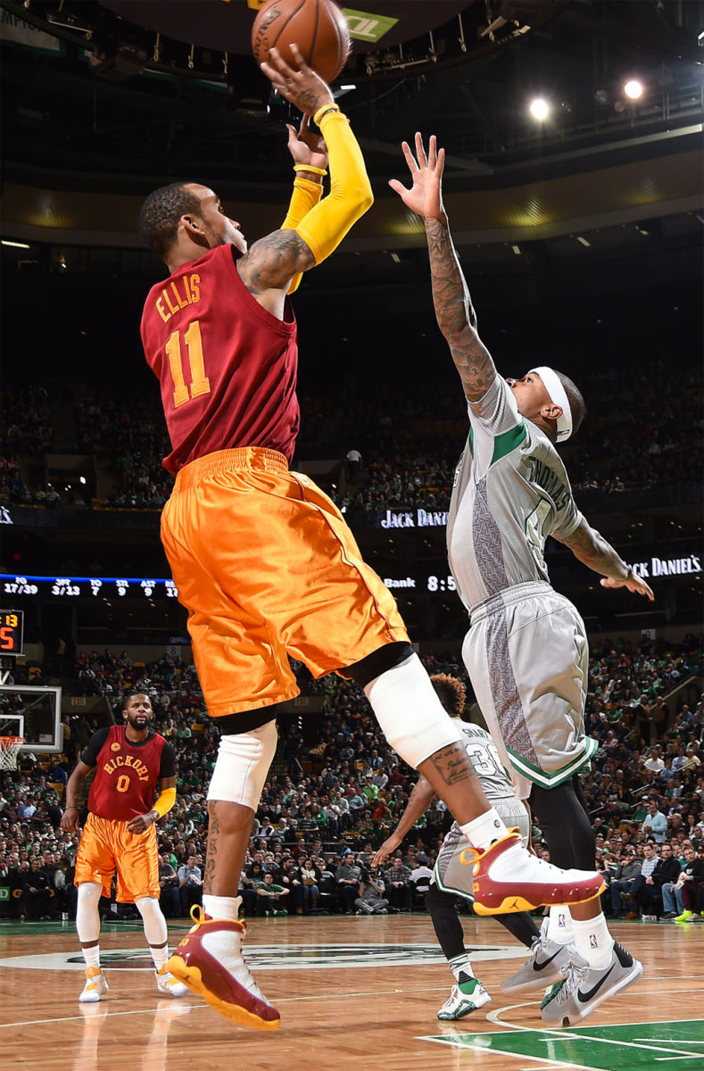 Monta Ellis Wears Air Jordans Bearing 