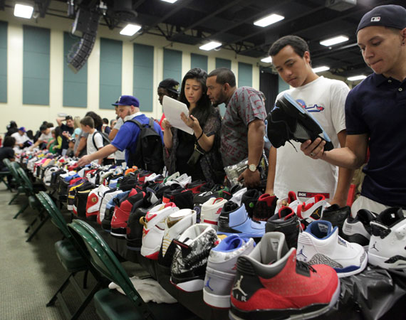 the next sneaker con