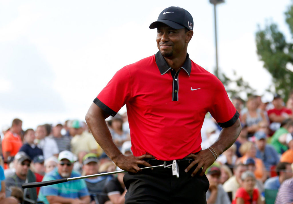 tiger woods red golf shirt