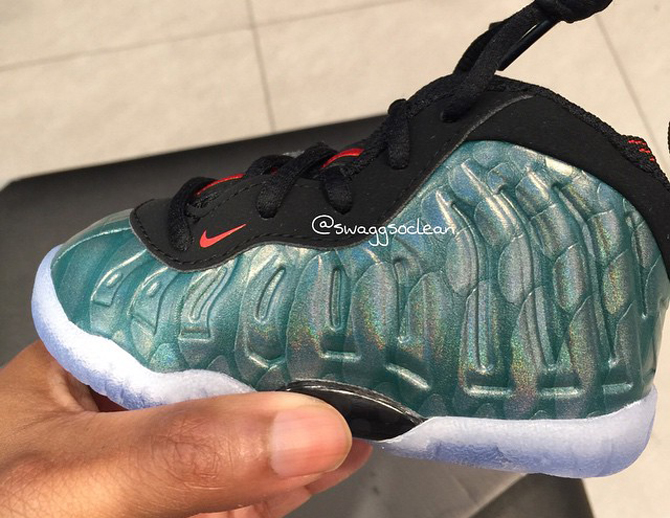 nike kids foamposite