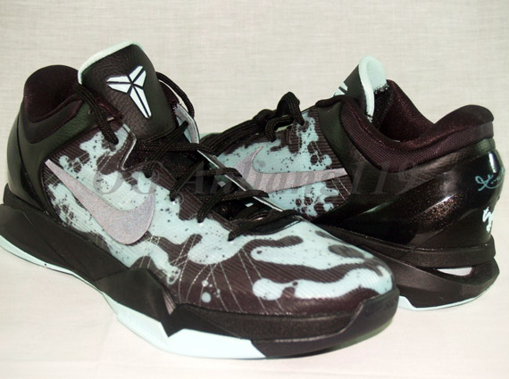 kobe 7 poison dart frog